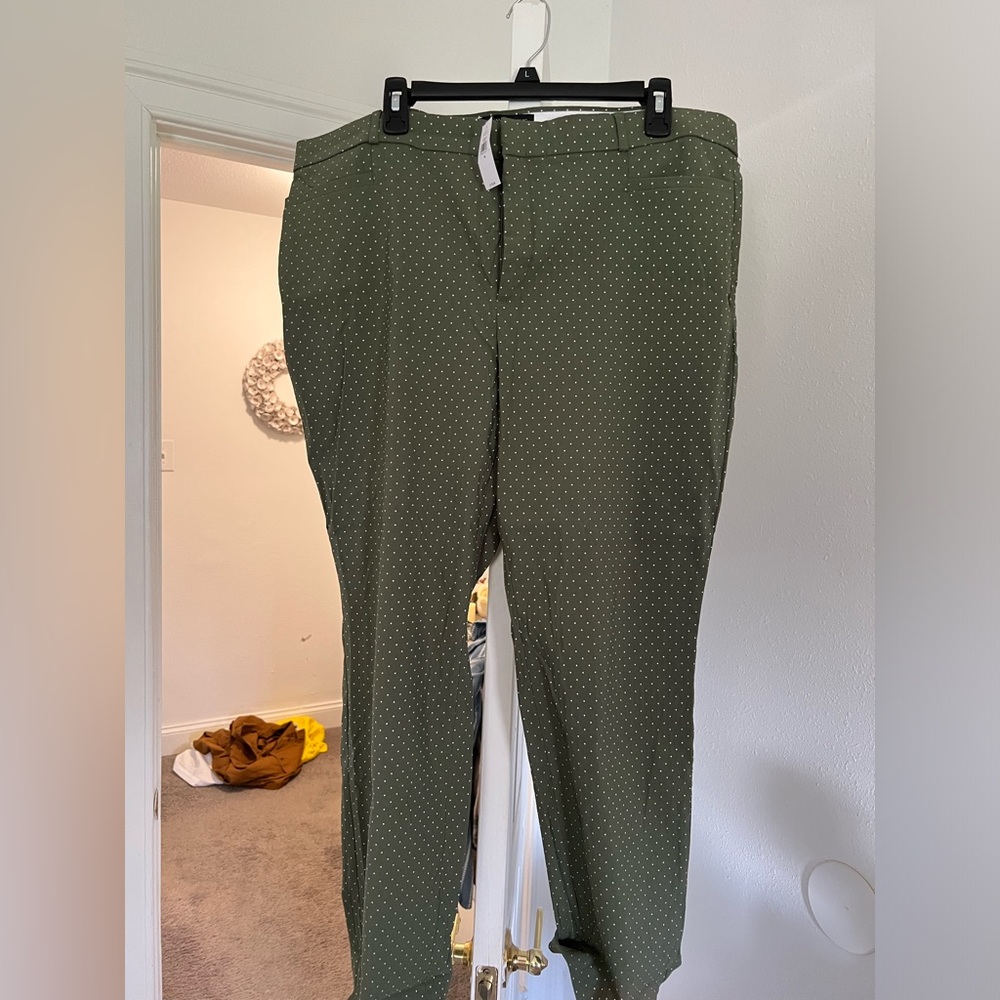 Banana Republic green polka for crop pants  size 16  NWT